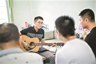 宿舍弹吉他唱歌男网红,点燃网红梦想之旅